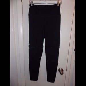 PINK mesh ultimate leggings